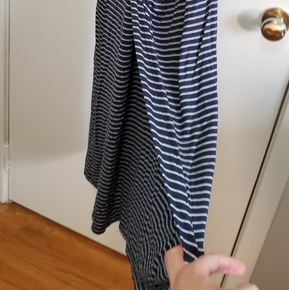 NWT Gap Bodycon mid-length stretchy navy pinstriped dress - Picture 4 of 9